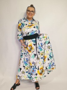 Sukienka z kolorowej bawełny w kwiaty - Raquel 