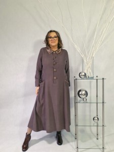 Elegancka sukienka w kolorze kakaowym - Antonina