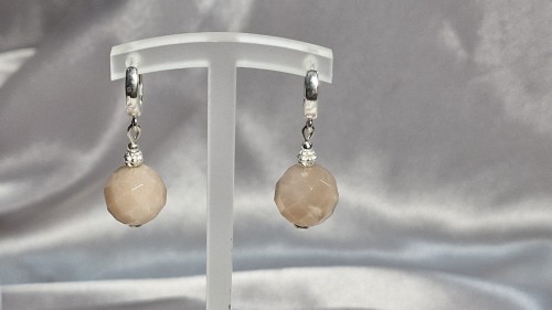 Kolczyki z kamieniem słonecznym, kamień słoneczny biżuteria, kolczyki srebrne 925, naturalna biżuteria handmade, eleganckie kolczyki damskie, kolczyki z kamieni naturalnych_artmotyw