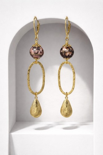 Długie kolczyki, złote kolczyki z kamieniami naturalnymi, rodonit w kolczykach z pozłacanym srebrem, różowe kamienie w kolczykach ze srebra_artmotyw