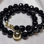 Czarny naszyjnik z fasetowanych onyksów - Aurea Noctis