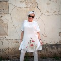 Ręcznie malowane maki na bawełnianej letniej tunice - projekt Art Motyw